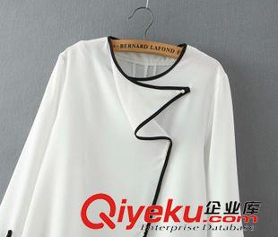 9月13 韩版不规则上衣 女式圆领黑色包边前短后长钉珠饰衬衫21ZY-9.398