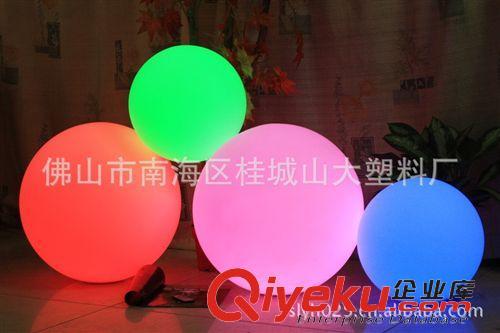 LED成品灯饰 led发光球 漂浮球 IP68设计 佛山滚塑厂家滚塑加工