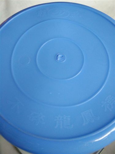 塑料桶 批发直销家用耐摔塑料水桶批发塑料桶家用水桶加厚结实型塑料水桶