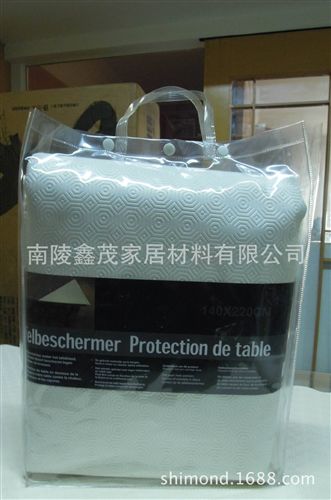 PVC发泡地板革 热销欧美市场的桌面布pvc皮革面料厚度1.8mm压花环保材料价格实惠
