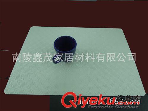 PVC餐垫 {dy}货源优惠家具桌垫、餐垫140cm2.2mm白色绿色PVC革家居清洁