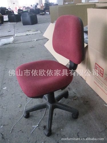 电脑椅 厂家低价供应热销新款经典款式职员椅  各种电脑职员椅