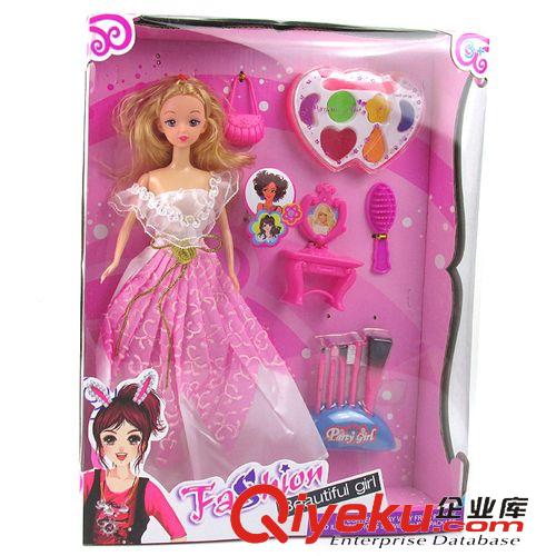 芭芘娃娃 16754芭比盒装儿童玩具女孩的{za}芭比公主娃娃送礼佳品批发0.4