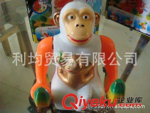 塑胶玩具 电动翻斗猩猩翻跟头音乐香蕉猴猩猩厂家直销