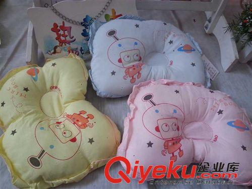 8月新上 嘟嘟猫外星人可爱纯棉婴幼儿枕头 卡通款定型枕 宝宝枕棉枕头8070