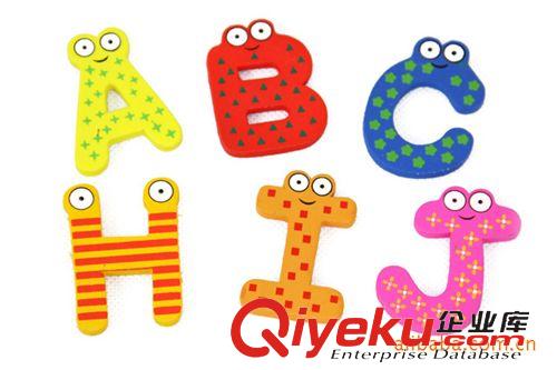 2013新商品发布区 宝宝玩具木制卡通26个早教英文字母/卡通字母冰箱贴（大号）1524