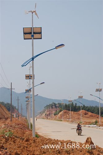 风光互补路灯 供应太阳能LED路灯,风光互补LED路灯，新农村建设路灯