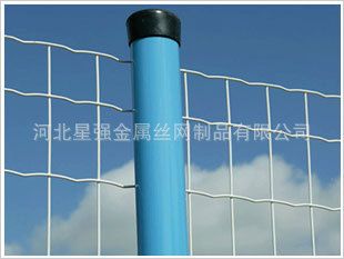 护栏网 大量供应电镀 热镀 涂塑波浪形护栏网
