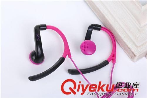 爱音/ienjoy 厂家批发新款爱音IN-042运动耳挂式带麦高弹线苹果/三星手机耳机