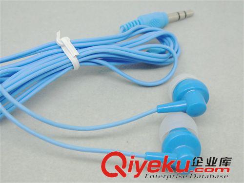 自主商品 tj深圳厂家批发新款盒装CK200 电脑入耳式耳塞 MP3耳机时尚创意