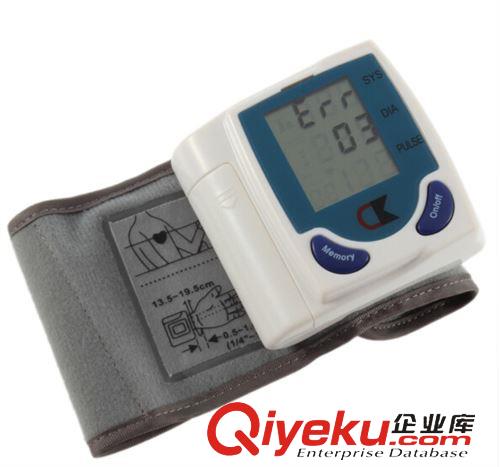 外贸电子产品 全自动电子血压计 全英文电子血压计 血压表 外贸出口 家庭保健