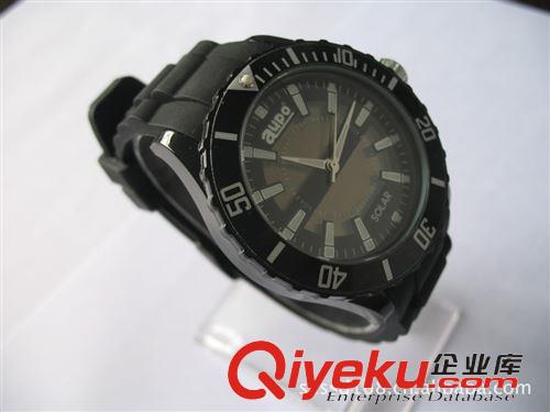 硅胶手表 长期提供深圳厂家新款硅胶手表、礼品表、太阳能手表、电子手表