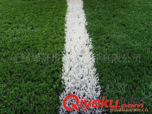 运动系列 专业生产销售足球场人工草坪（对运动员无伤害）