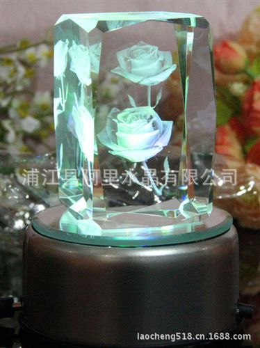 水晶内雕 晶韵厂家低价直销情人节创意礼品3D玫瑰花水晶雕刻一件代发