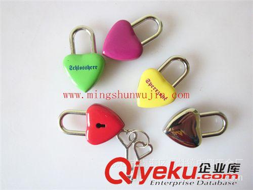 挂锁 装饰小挂锁 文具塑胶挂锁 金属锁扣 质量保证 欢迎选购