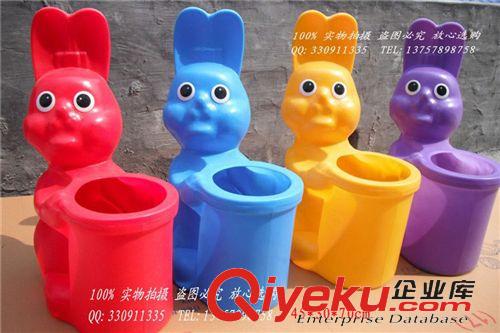 卫生垃圾桶  幼儿园垃圾桶/卡通果壳箱/保洁桶/塑料卫生桶/企鹅垃圾桶