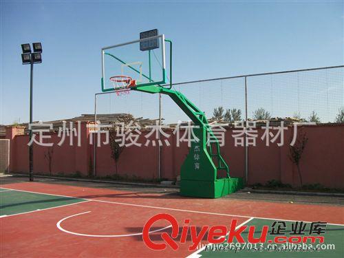 精品推荐 专业供应 标准户外电动液压式钢化玻璃篮球架 室内篮球架