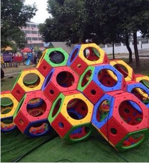 感统训练用品 幼儿园户外用品 体育攀爬组合 游戏训练 塑料迷宫球