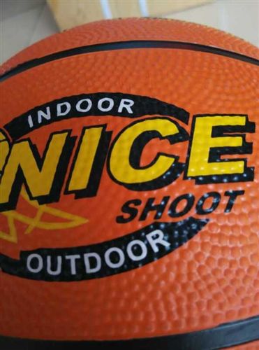 篮球系列 零售包邮skalo斯卡龙5号橡胶篮球 儿童/青少年训练用球 gd质量