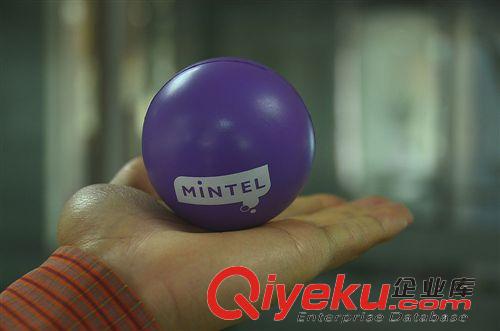 聚氨酯PU发泡产品 深圳厂家生产光面PU玩具球/彩色光面PU礼品压力球