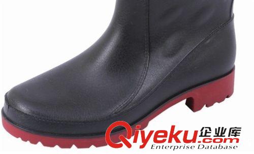 男款雨鞋 批发供应PVC雨鞋,工矿雨鞋,劳保雨靴 工矿雨靴