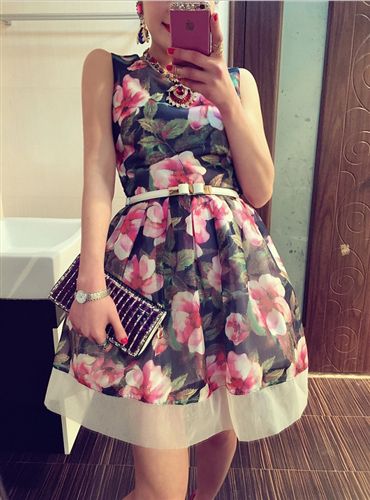 5月新款更新 2015夏装新款女装小清新无袖修身欧根纱花朵印花裙显瘦蓬蓬连衣裙