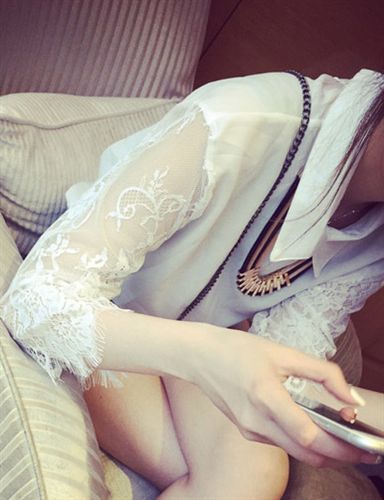 4月16号新款 2015新款夏季时尚韩版 白翻领蕾丝拼接袖后纽扣衬衫 衬衣 A157