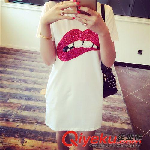 女士T恤 2015春夏新款小兜设计韩国精致亮片嘴唇中长短袖打底T恤女 A235