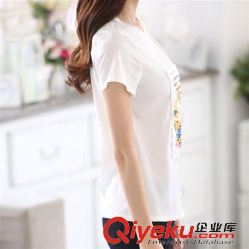 女士上衣T恤 2015夏季新款女韩版圆领白色短袖贴布嘴唇印花T恤短袖女