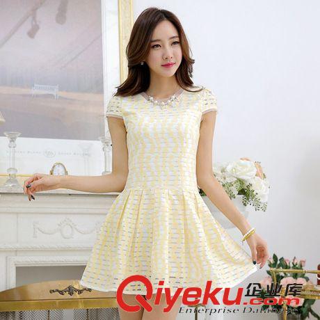 新款四 2015夏季新款韩版女式气质修身圆领蕾丝钩花连衣裙
