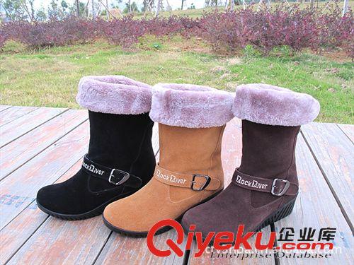 冬季雪地靴 2012新款zpRock Riverzp女雪地靴短靴时尚女鞋冬靴坡跟中筒靴