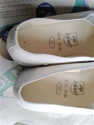 热销产品 描述湖南长沙生物药厂防滑白色帆布工作鞋韩版男女纯棉布鞋特价