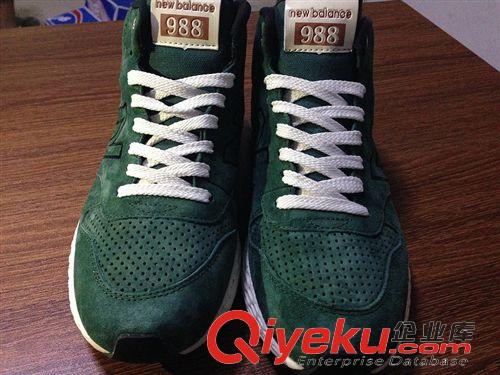 988 绿色 运动跑步男鞋WL988高帮休闲旅游鞋