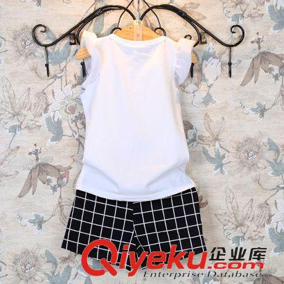 新品上市 新款2015夏季韩版童装 条纹独立花朵背心+时尚格子短裤 套装