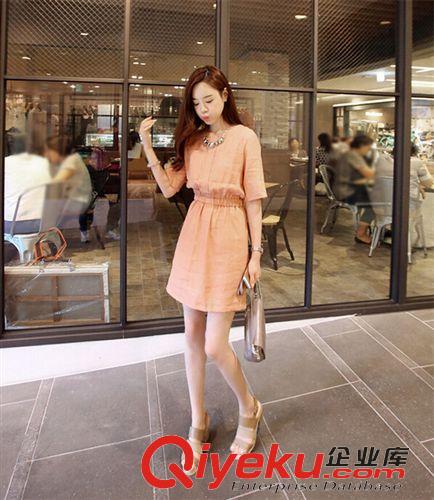热销 2015夏装新款韩版圆领短袖大码修身收腰麻料连衣裙