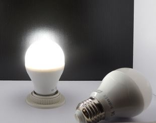 其他 添明 2015年新款LED塑包铝灯泡 E27 球泡灯 飞利浦同款 阳台灯泡