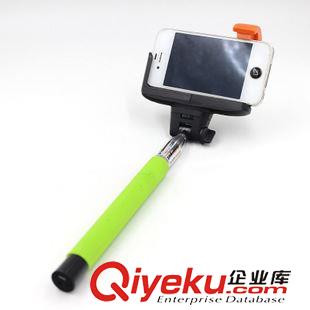 未分类 自拍杆sq韩国三星苹果手机架遥控免蓝牙便携手持拍照自拍杆神棍