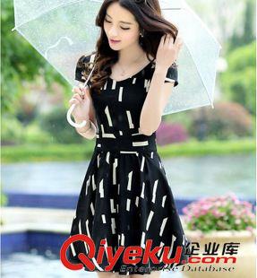 连衣裙 2015夏季新款韩版个性印花修身短袖中长款女上衣雪纺裙