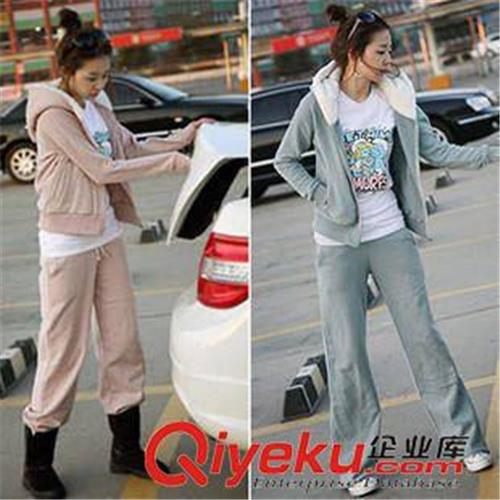5月孕妇装 8335#2013韩版套装舒适抓绒卫衣料休闲运动套装