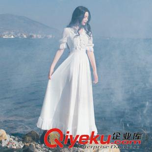 六月新款 韩版新款气质显瘦女回忆中的白色蝴蝶领连衣裙荷叶裙边超长连身裙