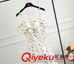 未分类 2015夏装新款亲子装 韩版一字领荷叶边樱桃印花连衣裙 母女装
