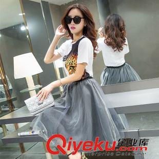 未分类 短袖t恤+纱裙套装新款韩版修身显瘦网纱连衣裙女两件套