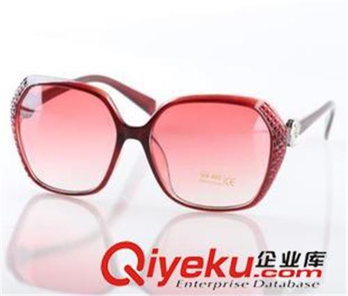 太阳眼镜 韩版新款时髦潮男女渐变色大框超酷墨镜眼镜仿晒光线太阳镜眼批发
