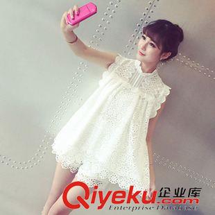 7月中旬三 2015新款 韩版甜美蕾丝娃娃衫+短裤蕾丝套装