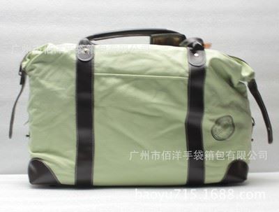 旅行袋／运动包类 厂家生产新款时候旅行包，超大容量行李包，手提休闲旅游包