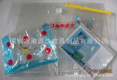 PVC电压制品 厂家供应韩版透明可爱PVC电压制品 拉链袋 文件文具袋饰品袋 订做