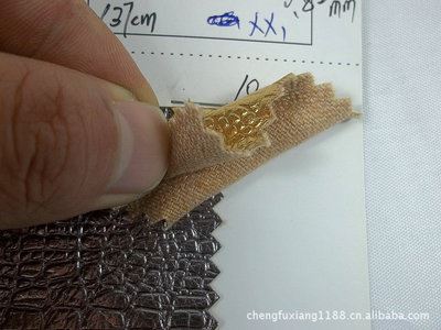 动物纹皮革 鳄鱼纹烫金银膜皮革PU金属质感鳄鱼纹特殊皮革压纹鳄鱼纹手袋包料